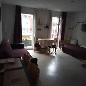 https://agreable-studio-au-centre-de-lourdes.midi-pyreneeshotels.com