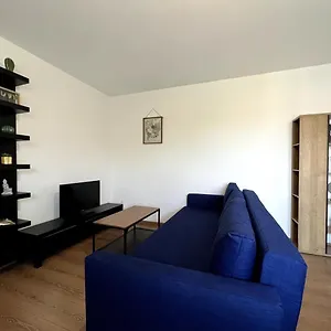 https://t2-au-calme-avec-parking-et-balcon.midi-pyreneeshotels.com